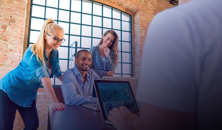 Pensamiento-del-diseño-en-UX-con-una-visión-integral