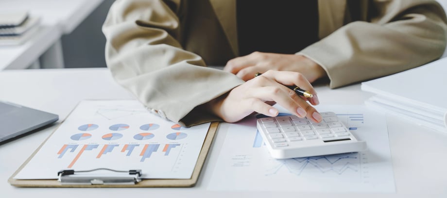 teamwork-with-price-chart-analyzes-business-people-2023-11-27-05-23-04-utc